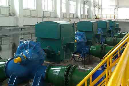 KPS系列單級(jí)雙吸離心泵在新疆慶華煤化公司煤制天然氣項(xiàng)目循環(huán)水裝置使用現(xiàn)場(chǎng)