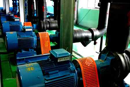 KCC系列化工離心泵在珠海聯(lián)邦制藥現(xiàn)場使用現(xiàn)場